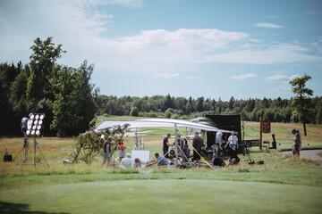 小米、华为、三星：当下三款主流折叠屏手机摸机对比